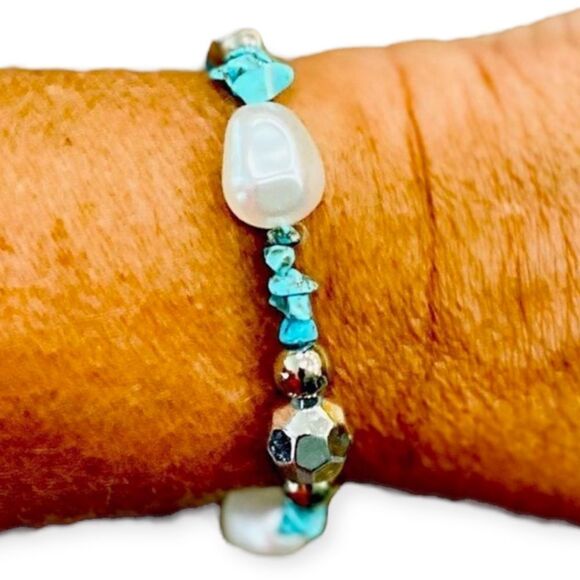 Turquoise Chips Faux Pearl Silver Beads Adjustable Bangle Bracelet NEW - Picture 2 of 3